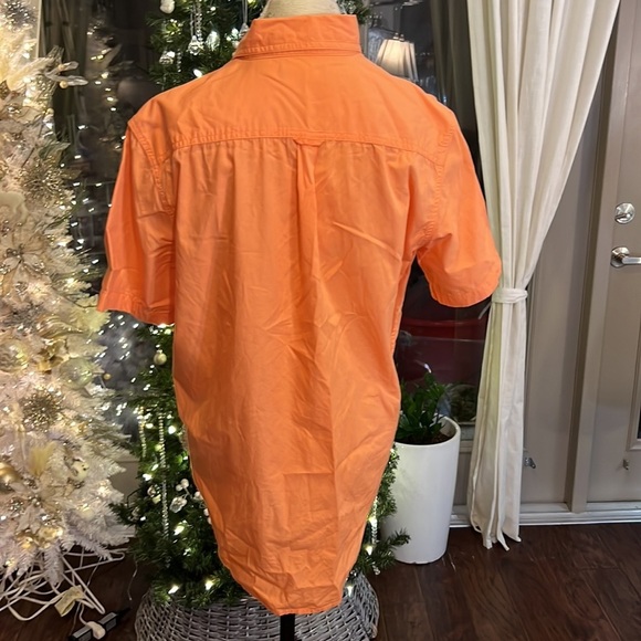 Chaps orange shortsleeve button up collar men’s shirt - Picture 6 of 8